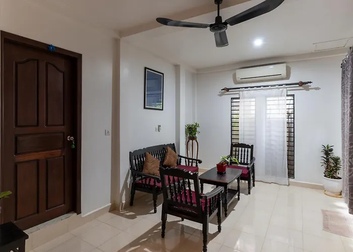 Enkosa 4-bedroom Wooden Luxury House Siem Reap