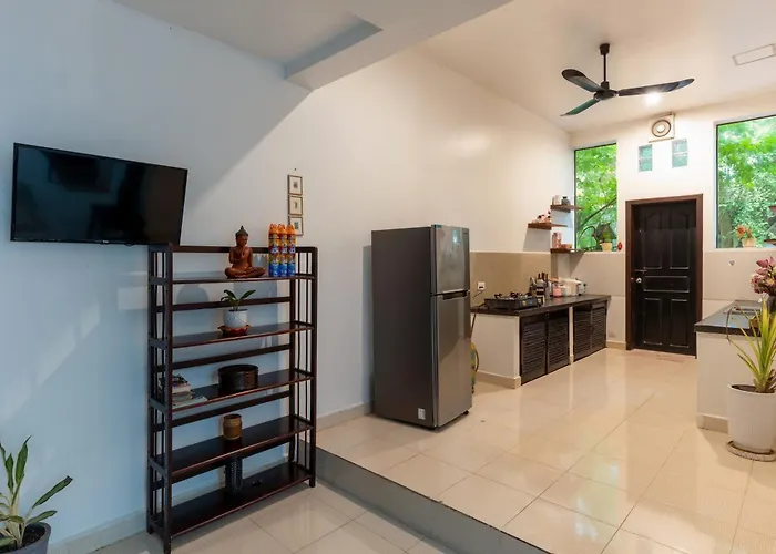 Enkosa 4-bedroom Wooden Luxury House Siem Reap
