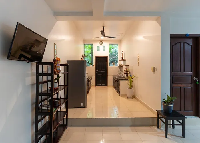 Enkosa 4-bedroom Wooden Luxury House Nocleg ze śniadaniem 4*