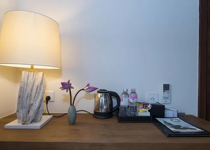 Enkosa 4-bedroom Wooden Luxury House Nocleg ze śniadaniem